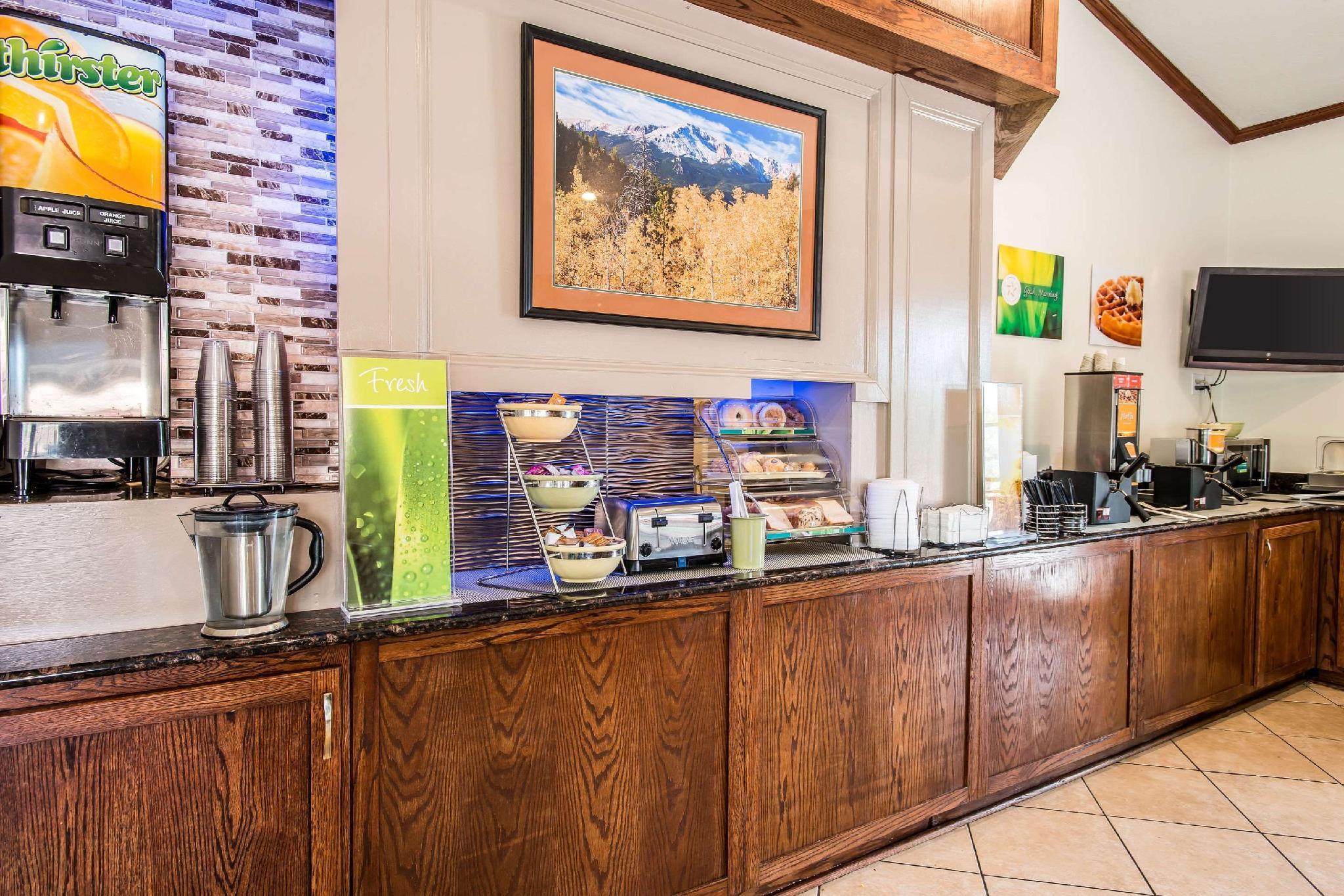 Quality Inn & Suites Garden Of The Gods Colorado Springs Ngoại thất bức ảnh