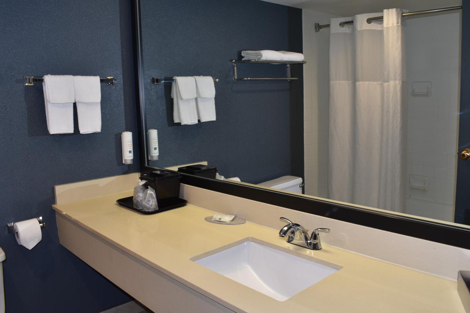 Quality Inn & Suites Garden Of The Gods Colorado Springs Ngoại thất bức ảnh